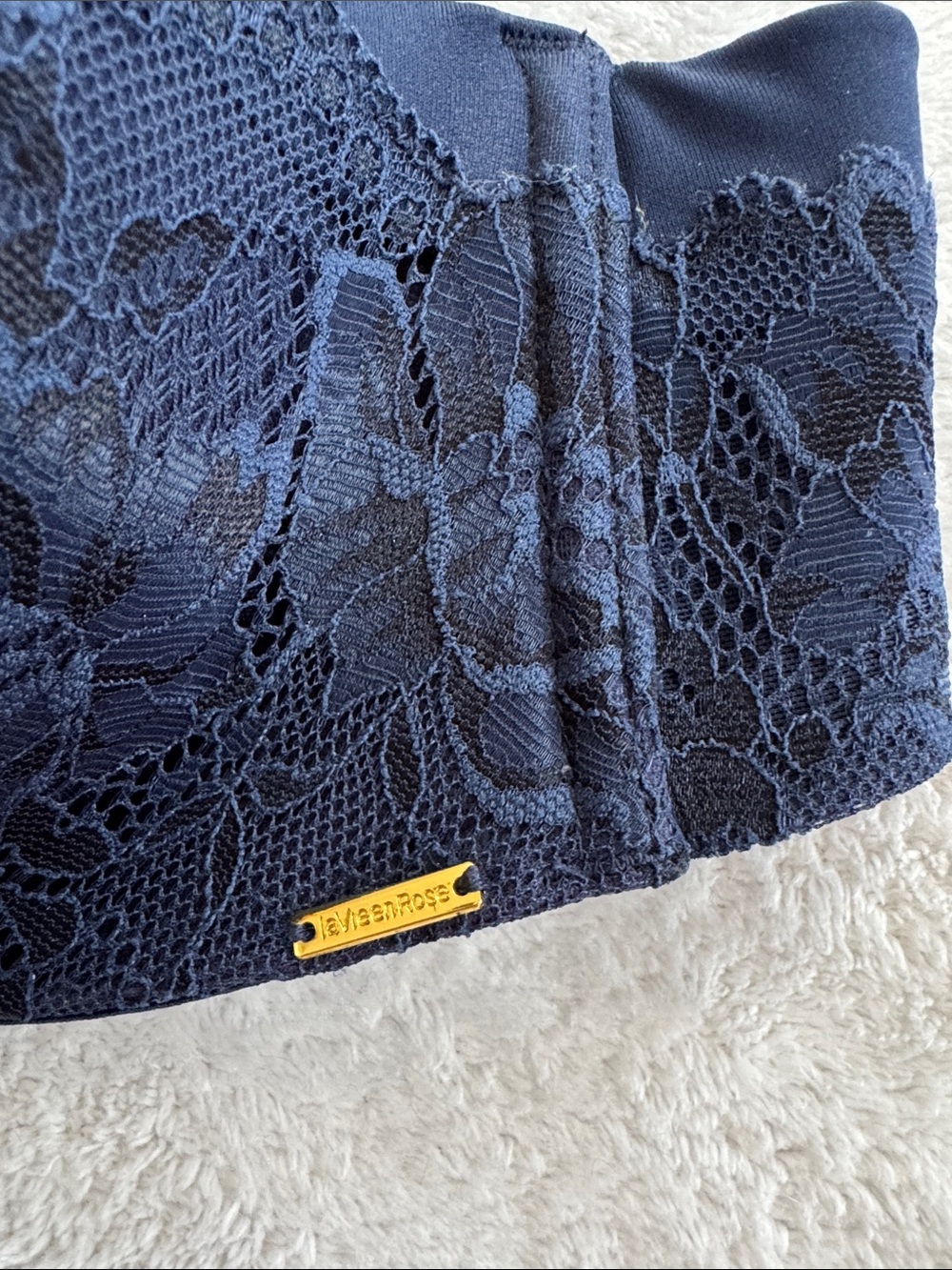 La Vie En Rose My Memory Navy Lace Bra - Picture 2 of 5